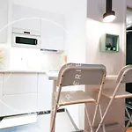 Elegant Studio In Paris\' Prestigious 6Th District