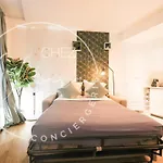 Elegant Studio In Paris\' Prestigious 6Th District